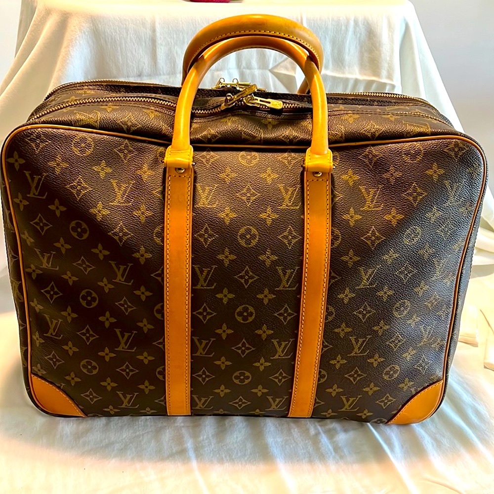 💕LOUIS VUITTON MONOGRAM SIRIUS💕MEN AND WOMEN 💕